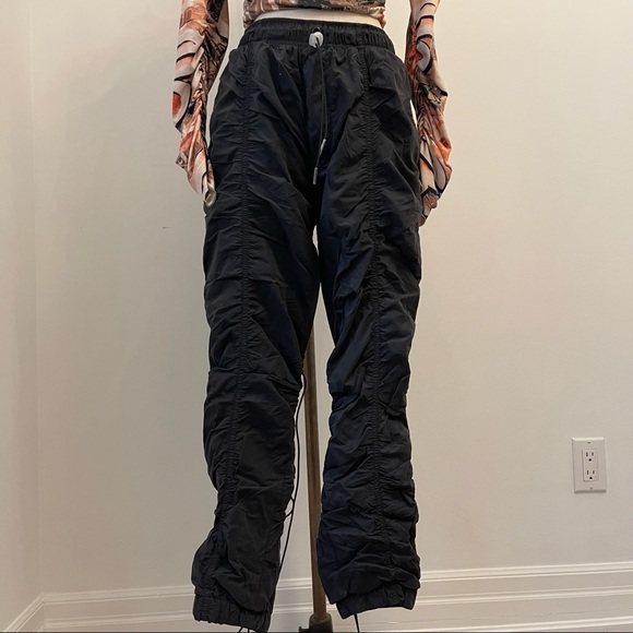 Black Cargo Pants - Picture 1 of 4